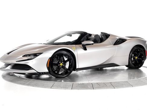 Used 2024 Ferrari SF90 Spider AWD/4WD image 1