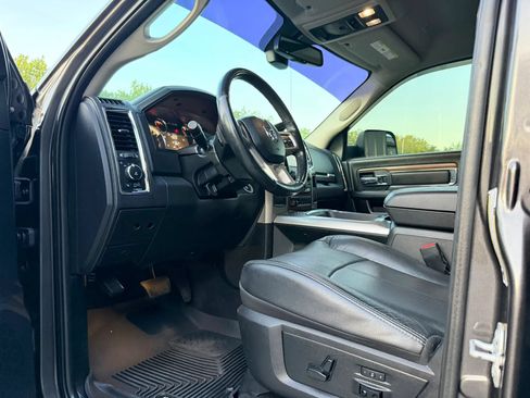 Used 2018 RAM 2500 Laramie AWD/4WD image 22