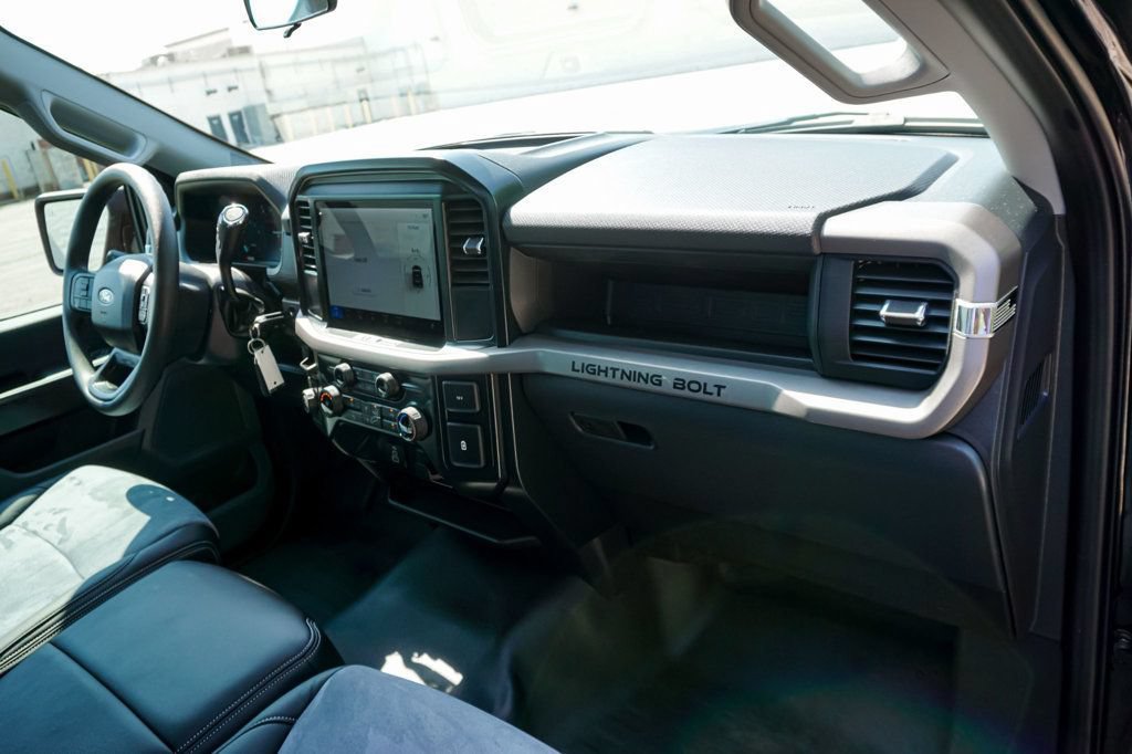 Used 2025 Ford F150 XL RWD image 49
