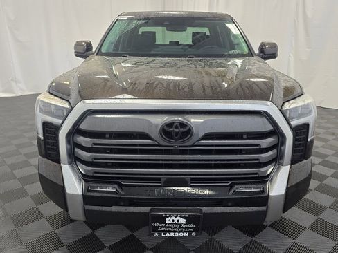 Used 2022 Toyota Tundra Limited image 9