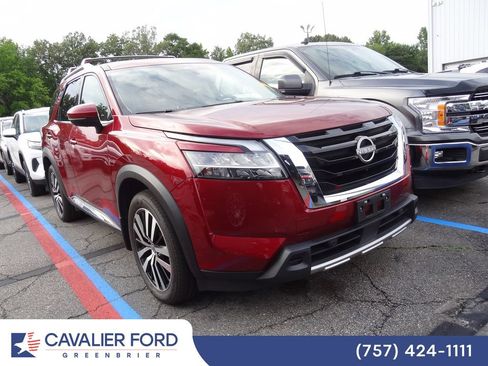 Used 2024 Nissan Pathfinder Platinum AWD/4WD image 1