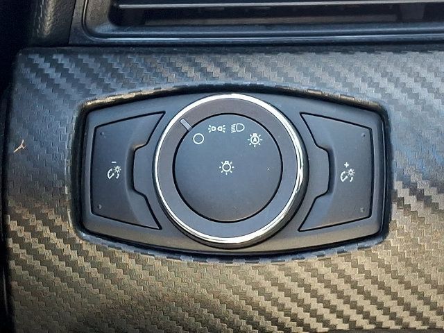 Used 2019 Ford Mustang Coupe RWD image 24