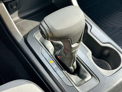 Used 2021 GMC Canyon Elevation Standard RWD image 22