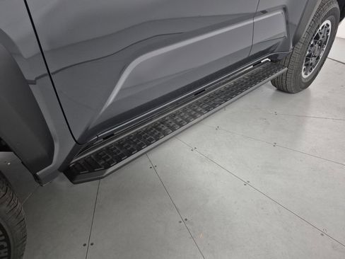 New 2025 Toyota 4Runner TRD Off-Road Premium image 12