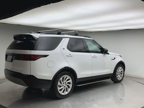 Certified 2025 Land Rover Discovery S AWD/4WD image 2