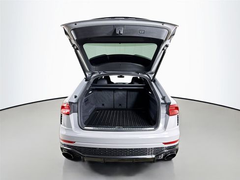 Used 2022 Audi RS Q8 image 28