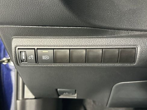 Used 2024 Toyota Corolla LE image 20