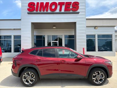 Used 2025 Chevrolet Trax LT w/ LT Convenience Package
