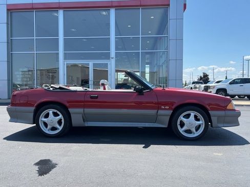 Used 1991 Ford Mustang GT image 8