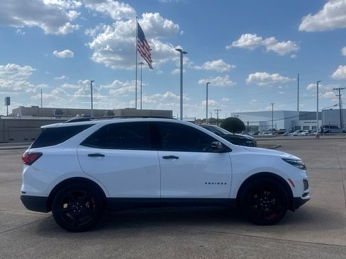 Used 2024 Chevrolet Equinox Premier FWD image 22