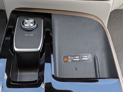 New 2026 Buick Enclave Avenir w/ Super Cruise Package FWD image 29