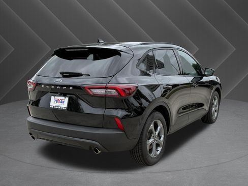 Used 2025 Ford Escape ST-Line FWD image 5