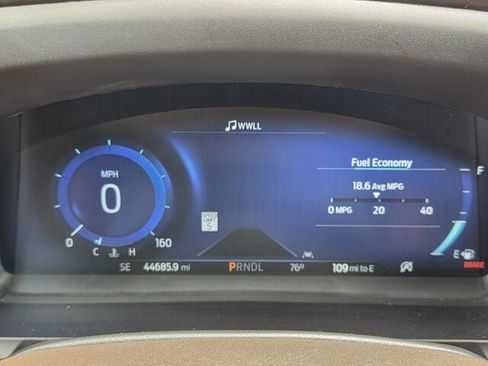 Used 2022 Ford Explorer King Ranch w/ Premium Technology Package image 23