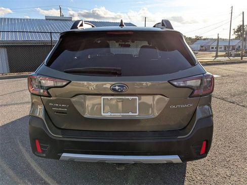 Used 2021 Subaru Outback Limited w/ Popular Package #2 image 9
