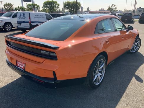 New 2026 Dodge Charger Daytona Scat Pack w/ Track Package image 5