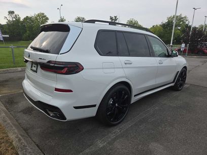 New 2027 BMW X7 xDrive40i w/ M Sport Package