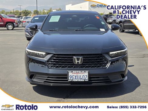 Used 2023 Honda Accord Sport image 2
