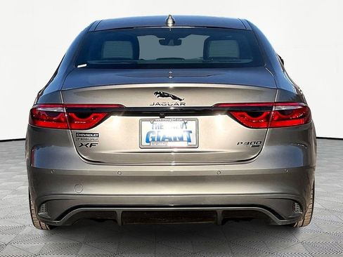 Used 2022 Jaguar XF R-Dynamic SE image 6