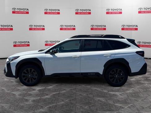Used 2025 Subaru Outback Onyx Edition AWD/4WD image 8
