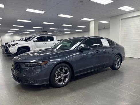Used 2024 Honda Accord EX image 3