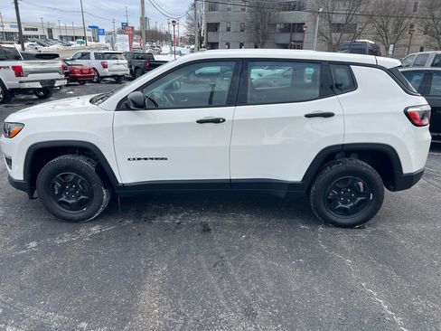 Used 2021 Jeep Compass Sport w/ Cold Weather Group image 8