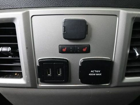 Used 2020 Ford F150 Lariat w/ Equipment Group 502A Luxury AWD/4WD image 21