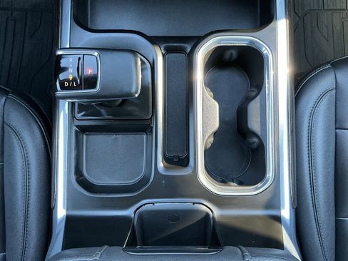 Used 2024 GMC Sierra 1500 Elevation w/ Elevation Premium Package image 36