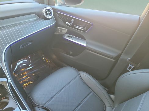 Certified 2026 Mercedes-Benz GLC 300 4MATIC image 10
