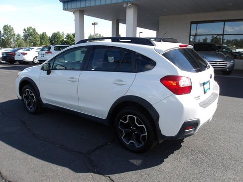 Used 2015 Subaru Crosstrek 2.0i Limited AWD/4WD image 3