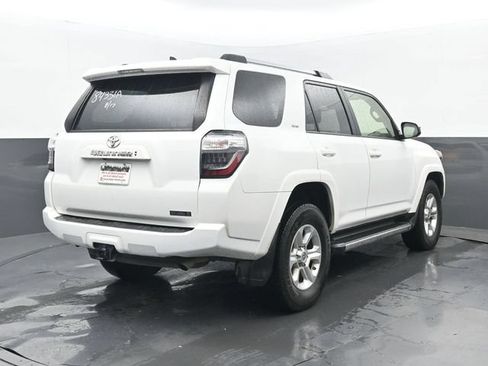 Used 2021 Toyota 4Runner SR5 RWD image 6