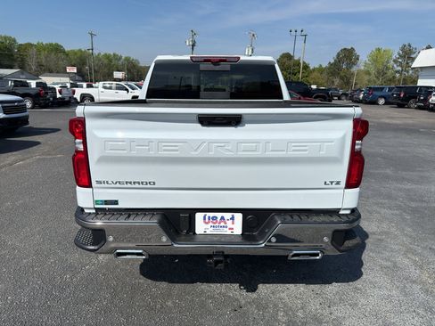 New 2026 Chevrolet Silverado 1500 LTZ w/ LTZ Premium Package AWD/4WD image 4