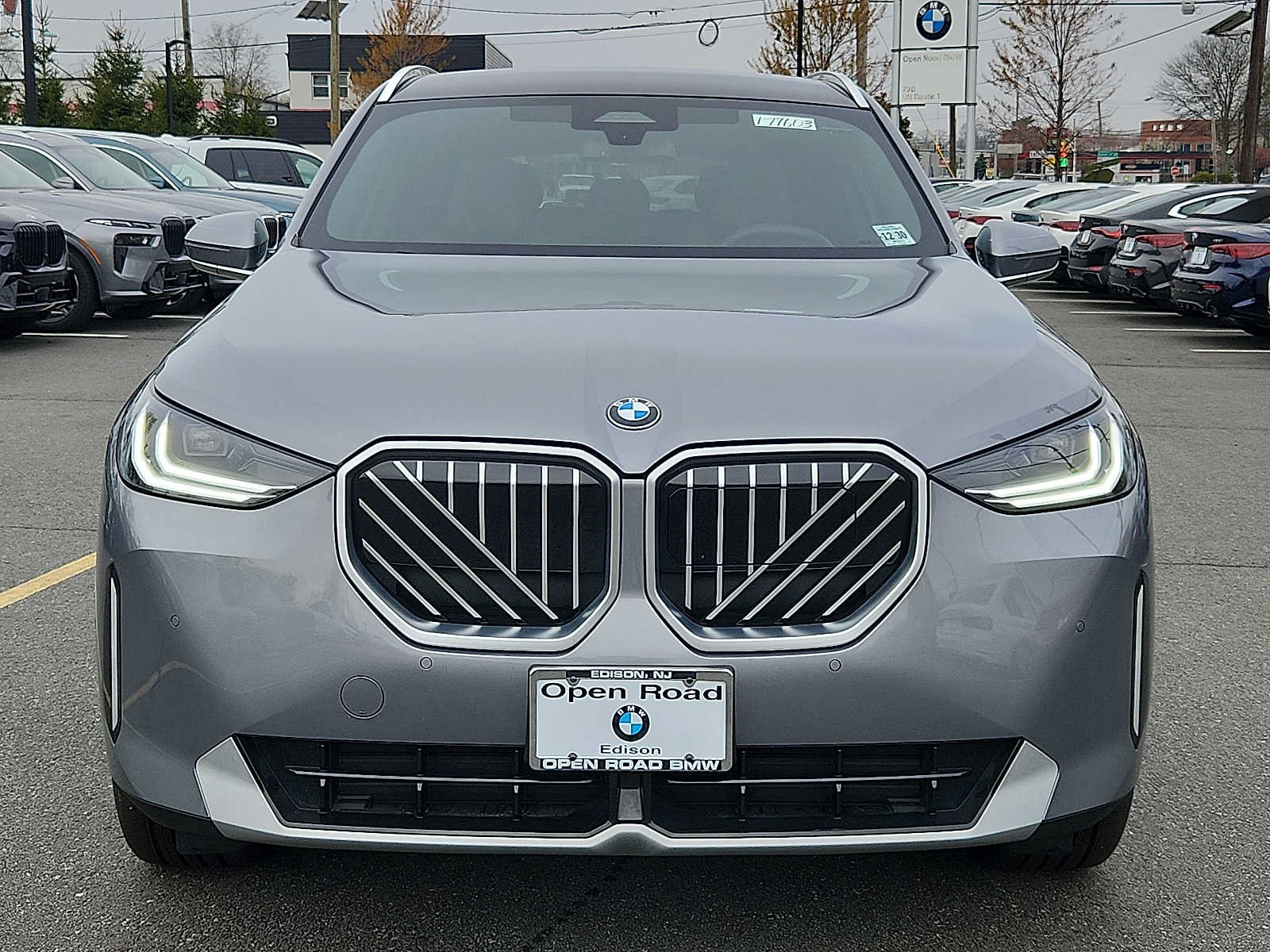 Used 2026 BMW X3 xDrive30i w/ Convenience Package AWD/4WD image 2