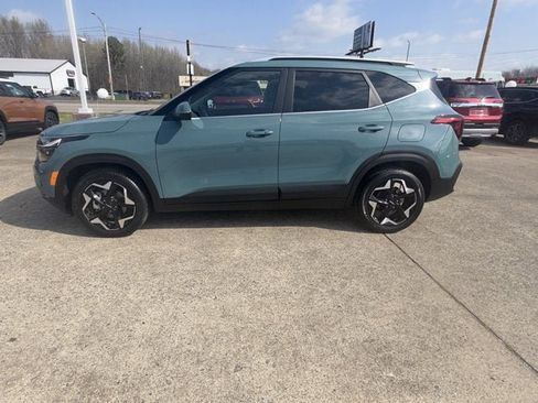 Used 2024 Kia Seltos EX image 5