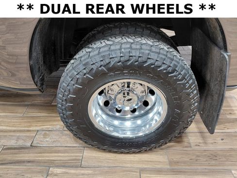 Used 2024 RAM 3500 Laramie image 10