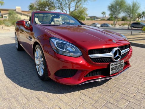 Used 2018 Mercedes-Benz SLC 300 image 21