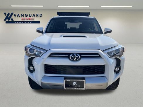 Used 2023 Toyota 4Runner TRD Off-Road Premium image 9