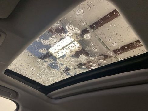 Used 2021 Honda CR-V EX image 17