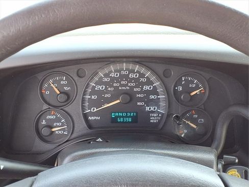 Used 2005 Chevrolet Express 3500 w/ RV Package RWD image 17