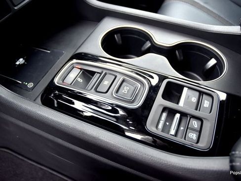 Certified 2025 Honda Pilot EX-L image 11