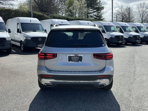 New 2026 Mercedes-Benz GLB 250 4MATIC image 7