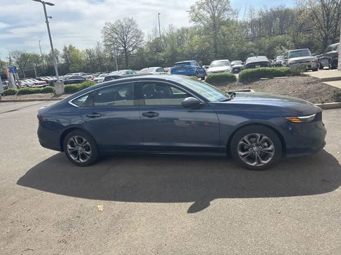 Used 2023 Honda Accord EX image 16