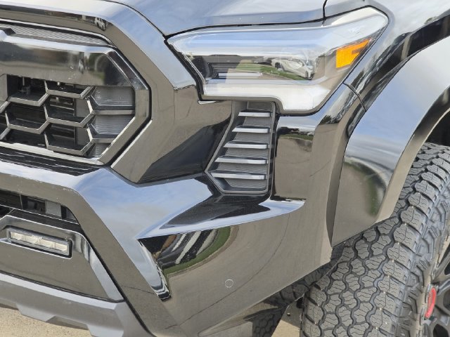 Certified 2024 Toyota Tacoma TRD Pro AWD/4WD image 6