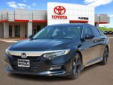 Used 2018 Honda Accord Touring image 2