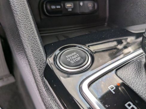 Certified 2025 Kia Sportage EX FWD image 26
