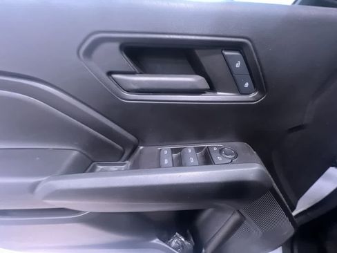 Used 2024 Chevrolet Colorado Trail Boss w/ Technology Package image 12