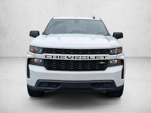 Used 2021 Chevrolet Silverado 1500 Custom w/ Custom Max Trailering Package AWD/4WD image 3