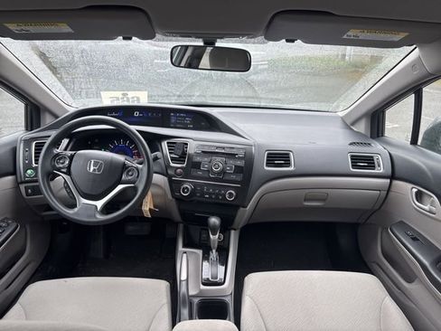 Used 2013 Honda Civic LX image 9