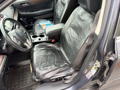 Used 2017 Subaru Outback 2.5i Limited AWD/4WD image 11