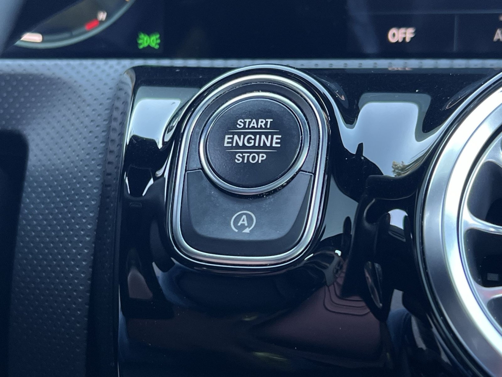 Used 2021 Mercedes-Benz A 220 4MATIC image 37
