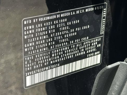 Certified 2023 Volkswagen Taos SE FWD image 25